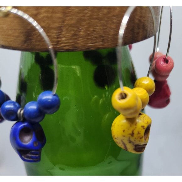 Skull Colorful Wine Glass Charms Set - 6 Themed Unique Charms With Beads & Wood - Picture 3 of 13
